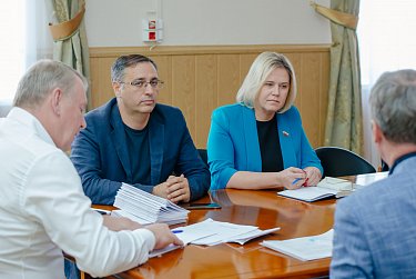Парламентская сессия: готовность №1